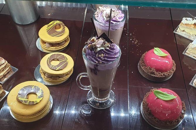 1 day Lake mountain snow tour - Yarra Valley Chocolaterie & Ice Creamery: the sweet first stop