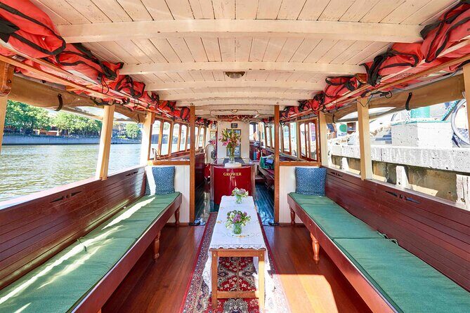 1 Hour Sight seeing Melbourne River Cruise on historic vessel - Key highlights you’ll actually care about