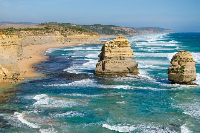 2-Day Melbourne to Adelaide Tour via Great Ocean Road Grampians - Great Ocean Road day: from Anglesea to the Twelve Apostles