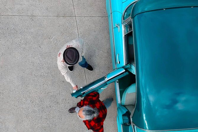 '56 Chevrolet 3-hr Melbourne Classic Car Private Tour (4 ppl) - Where You Meet and How Pickup/Drop-Off Fits Real Travel Days