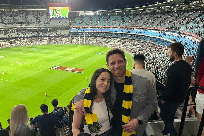 Aussie Football MCG Matchday Experience with a Local - Melbourne Park and Olympic Parks: stadiums you can touch