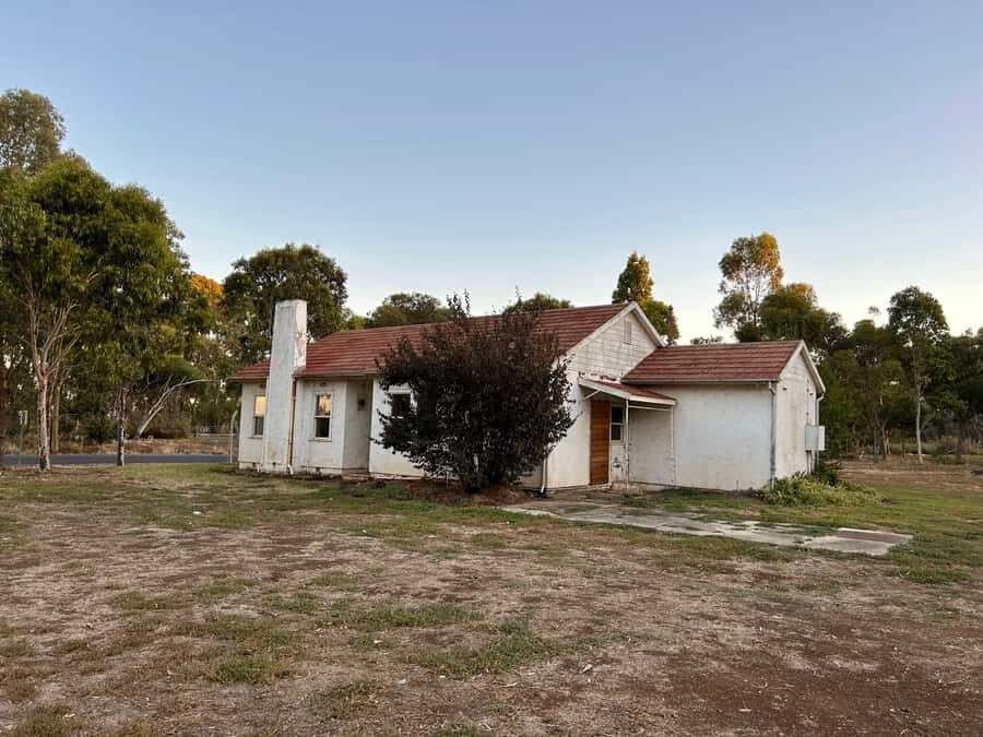Eynesbury Homestead Dark Tales & Ghostly Trails Dinner&Tour - Who should book this ghost tour dinner experience