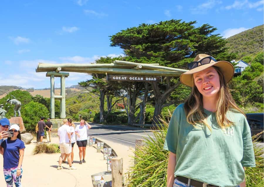 From Melbourne: Great Ocean Road & 12 Apostles Full-Day Tour - Memorial Arch and Cape Patton: Photos, Quick Stops, and Why They Matter