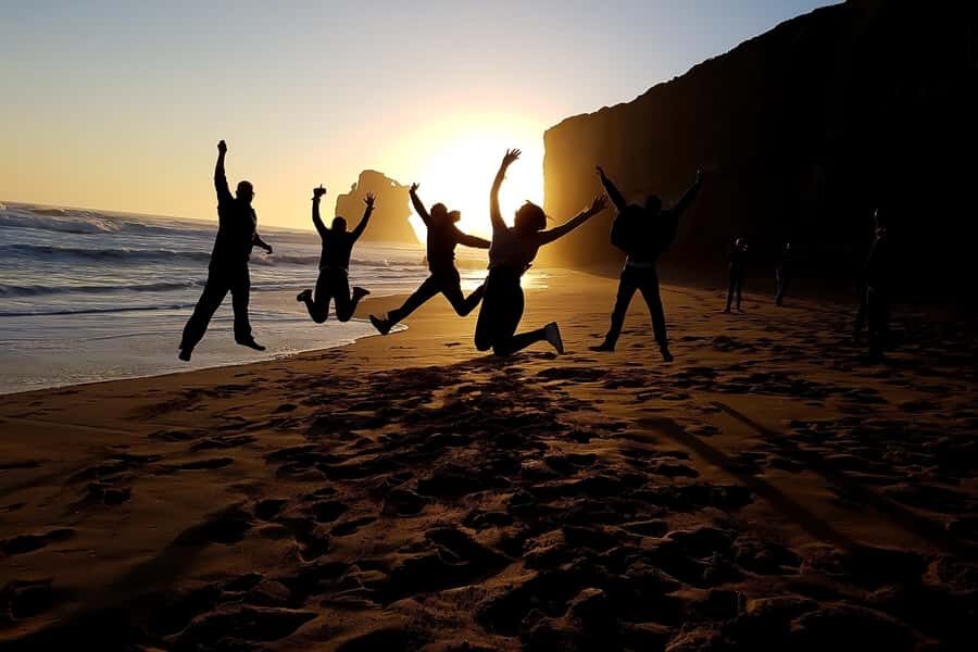 From Melbourne: Great Ocean Road Full-Day Sunset Tour - Gibson Steps and the “scenic on the way” rhythm