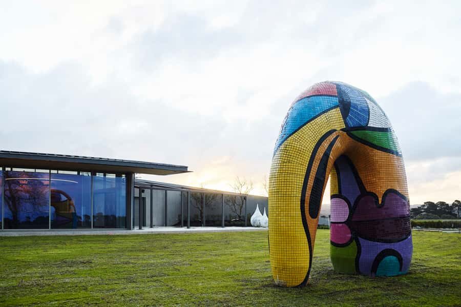 From Melbourne: Mornington Peninsula Food & Wine Taste Trail - Point Leo Estate: Sculpture Park Views and Cellar Door Tasting