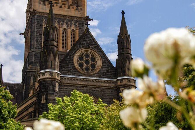 Full-day Melbourne City Sightseeing with Penguin Parade - Flinders Street Station to St Paul’s: classic Melbourne views