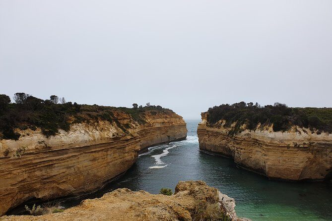 Great Ocean Road 12 Apostles kangaroo, koala and chocolate tour - The Twelve Apostles: Your Main Photo Payoff