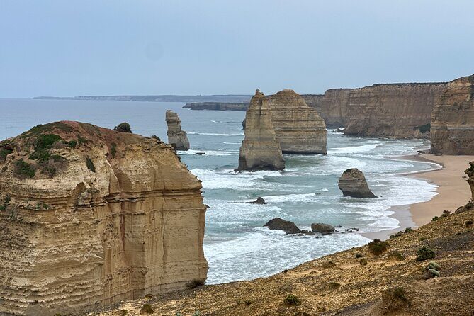 Great Ocean Road 12 apostles PRIVATE Luxury Tour 5 PAX all incl. - Why a reverse route makes the Twelve Apostles feel different