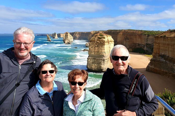 Great Ocean Road Coastal Spectcular with Wildlife Wonders - Why this reverse-direction Great Ocean Road route feels easier