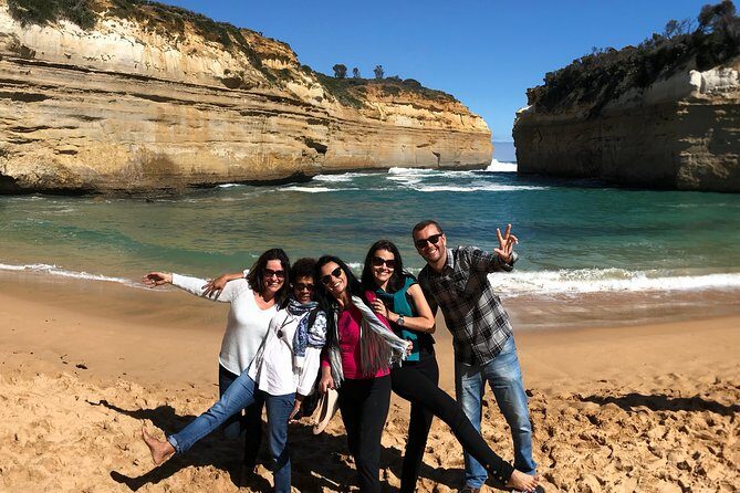 Great Ocean Road Reverse Itinerary Boutique Tour - Max 11 Guests - Reverse route logic: why starting at Twelve Apostles changes everything
