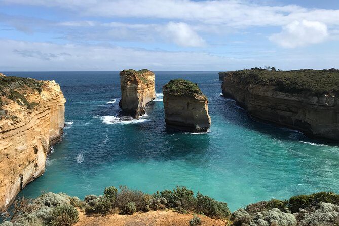 Great Ocean Road Reverse Itinerary Boutique Tour - Max 11 Guests - Loch Ard Gorge and the Razorback: shipwreck story plus big views