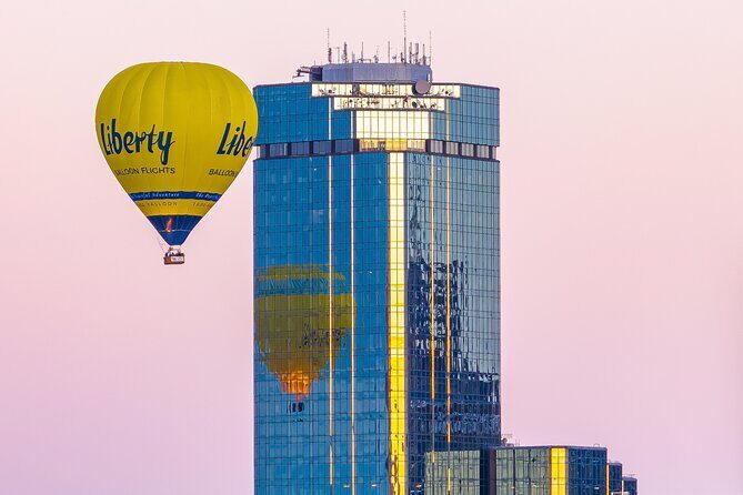 Hot Air Balloon Flights over Melbourne City (optional breakfast) - Crew and safety: fun energy with serious procedure