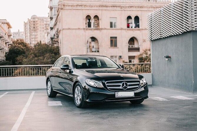 Luxury Airport Transfer to Melbourne CBD - Service Quality and Communication: The Real Luxury