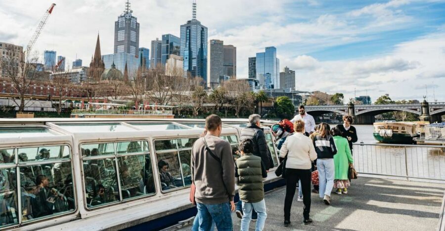Melbourne: 1-Hour Gardens and Sporting Precinct River Cruise - Where you meet: Southgate River Cruise access made simple