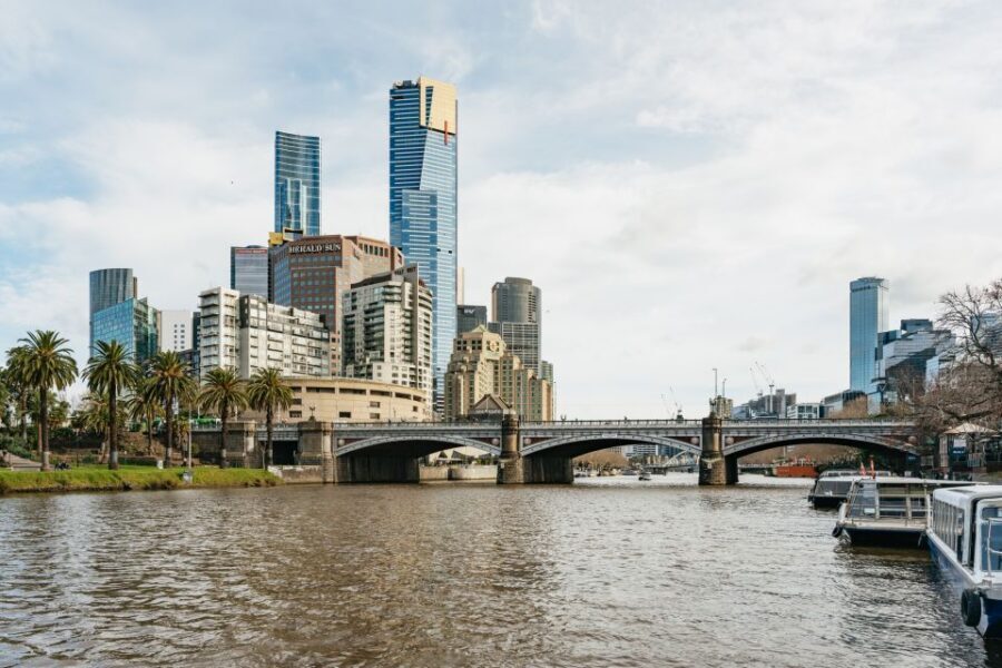 Melbourne: 1-Hour Gardens and Sporting Precinct River Cruise - The actual cruise vibe: calm highlights from the cultural arts to the bridges