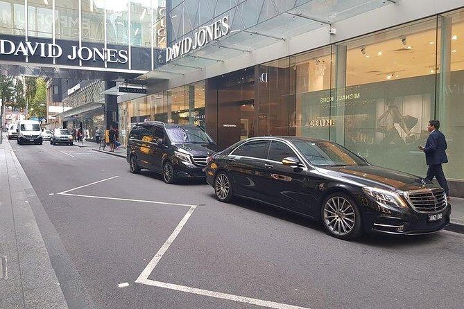 Melbourne Airport Arrival Or Departure Luxury Car Transfers - From Tullamarine to your hotel: how the pickup really works
