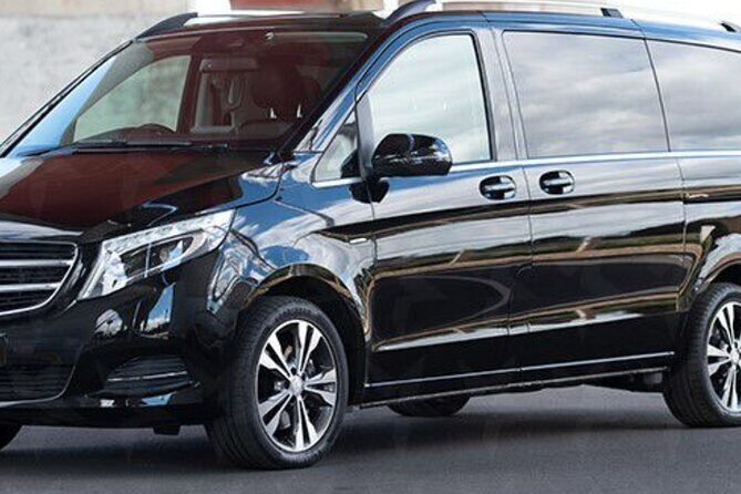 Melbourne Airport Transfers - Round-Trip Transfers: Turning Your Last Day Into a Calm Day
