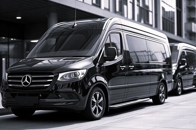 Melbourne Airport Transfers - Should You Book Melbourne Airport Transfers?