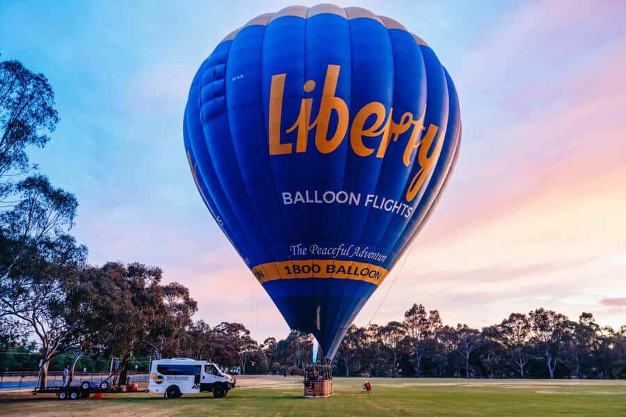 Melbourne: Balloon Flight at Sunrise with Breakfast - Why Sunrise Ballooning Over Melbourne Feels Different