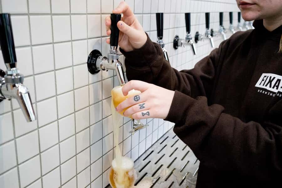 Melbourne Beer Tour – Hidden Bars & Local Brews - Paired Bar Snacks and Tasting Paddles: How the Food Keeps Up