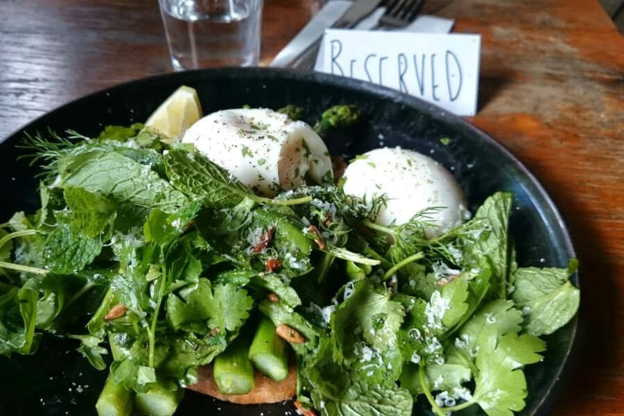 Melbourne: Cafe Culture Walk (small group/max 8 guests) - Getting oriented at Bourke Street (and why the meeting spot matters)