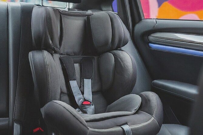 Melbourne CBD to MEL Airport Private Transfer 4 or more - Price and value: what $33.39 per person buys you