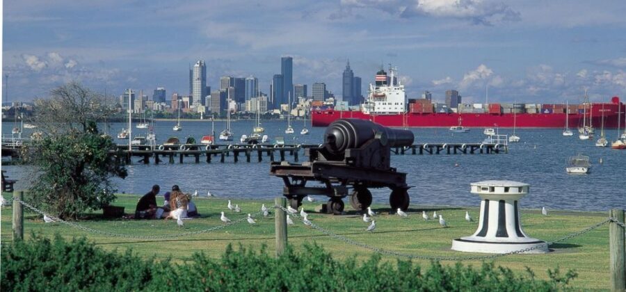 Melbourne: City and Williamstown Ferry Cruise - Port Philip Bay Views From the Water: What the Scenery Really Does