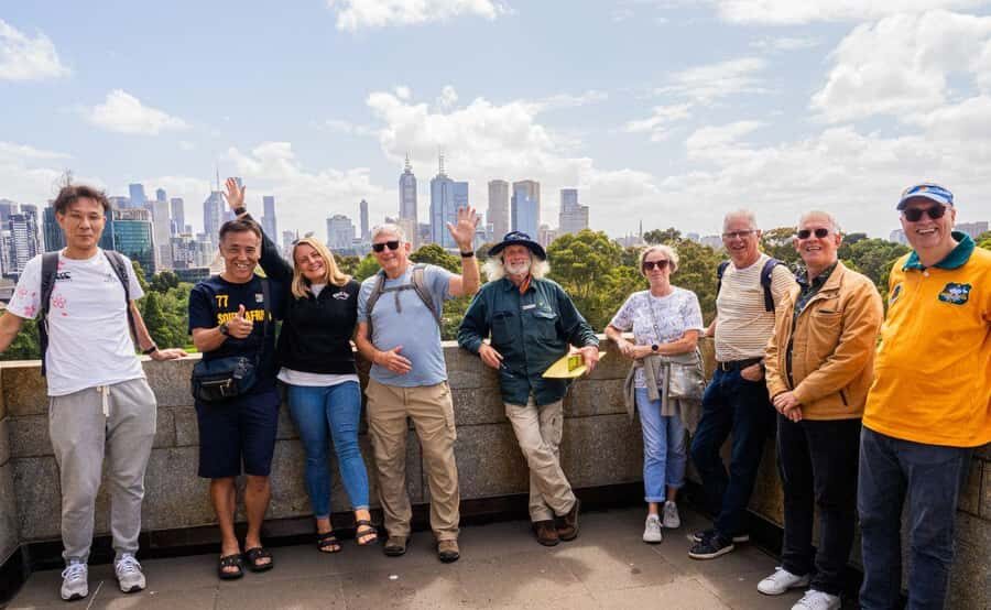 Melbourne: City Highlights Group Tour by Bus - Past the Big Icons: Flinders Street, St Paul’s, Federation Square