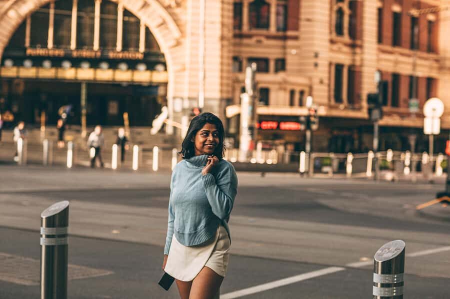 Melbourne: City Photoshoot/Photowalk around CBD - Princes Bridge: skyline views that make the city feel bigger