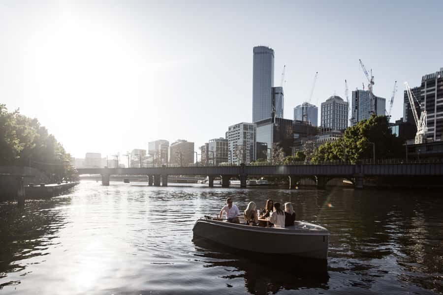 Melbourne: Electric Picnic Boat Rental on the Yarra River - How Long Should You Rent: 1, 2, or 3 Hours?