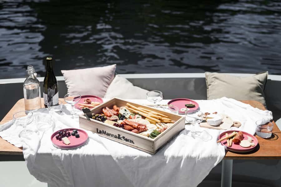 Melbourne: Electric Picnic Boat Rental on the Yarra River - Boat Comfort, Seating, and the One Real Drawback