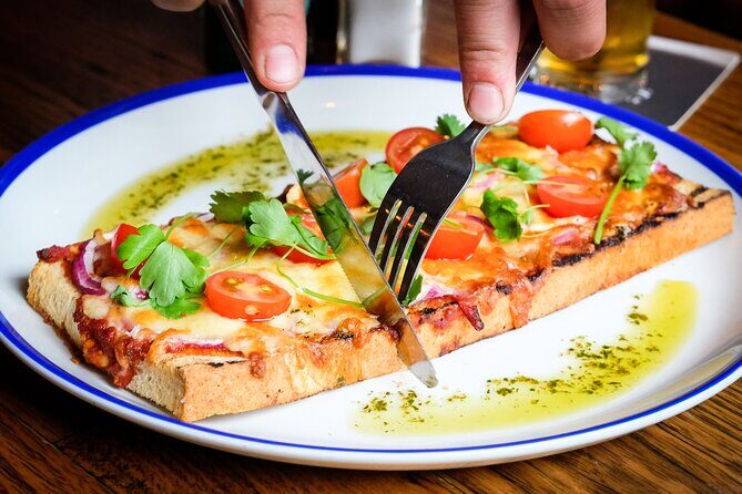 Melbourne Food Tour with 8+ Food Tastings in Hidden Laneways - Under the Clocks (Flinders Street) to Yarra River Park: the warm-up that gets you watching