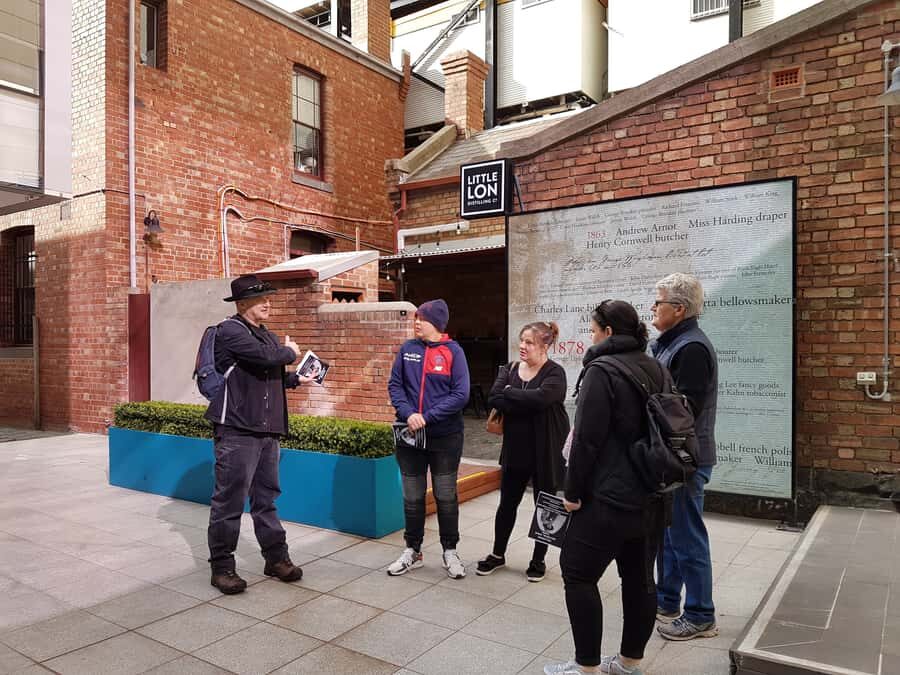 Melbourne: Gangsters, Brothels and Lolly Shops Tour - Start on Exhibition Street, then cut into the back lanes