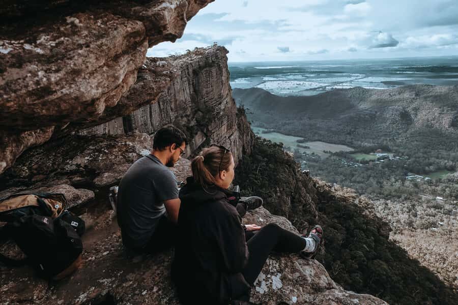 Melbourne: Grampians Day Tour - The Pinnacle: Iconic Jagged Cliffs and Photo Time