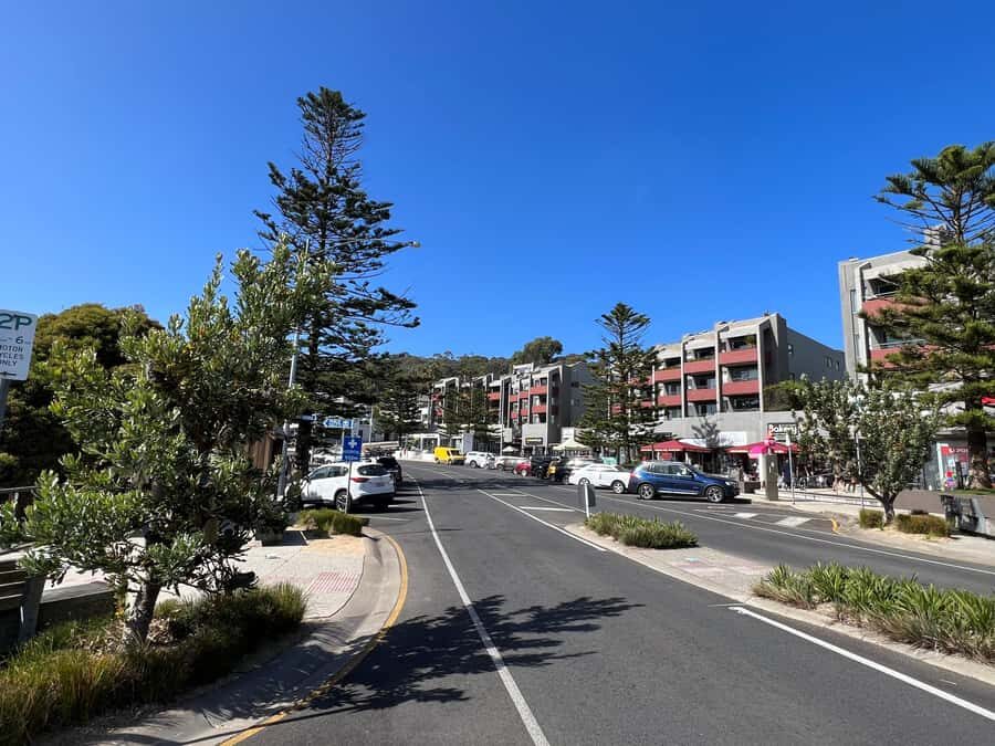 Melbourne: Great Ocean Road Full Day Private Tour - Twelve Apostles: your best shot at less rush