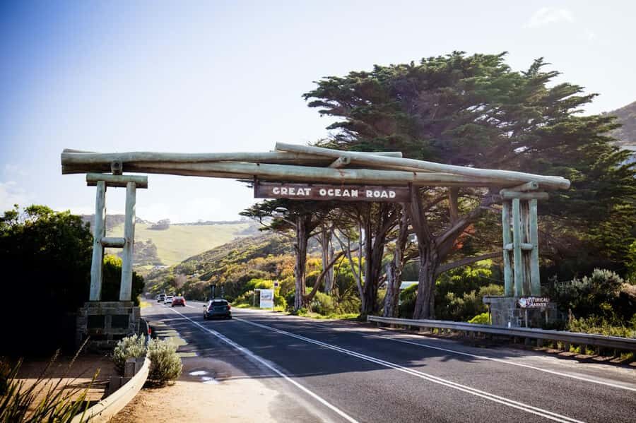 Melbourne: Great Ocean Road to 12 Apostles via the Coastline - Morning Light Matters: Why This Great Ocean Road Route Feels Right