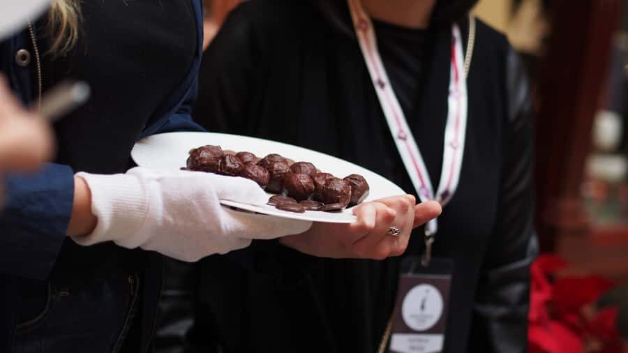 Melbourne: Guided Chocolate Walking Tour of the city - A 2-kilometre Chocolate Loop Through Melbourne’s Lanes