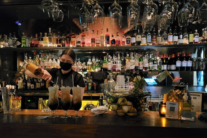 Melbourne Hidden Bar and Cocktail Tour - Food Included: Pizza or Asian Finger Food, But Portions Vary