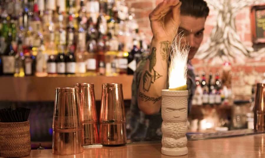 Melbourne: Laneway Bar Tour Where Locals Drink - Key highlights that make this tour worth your time