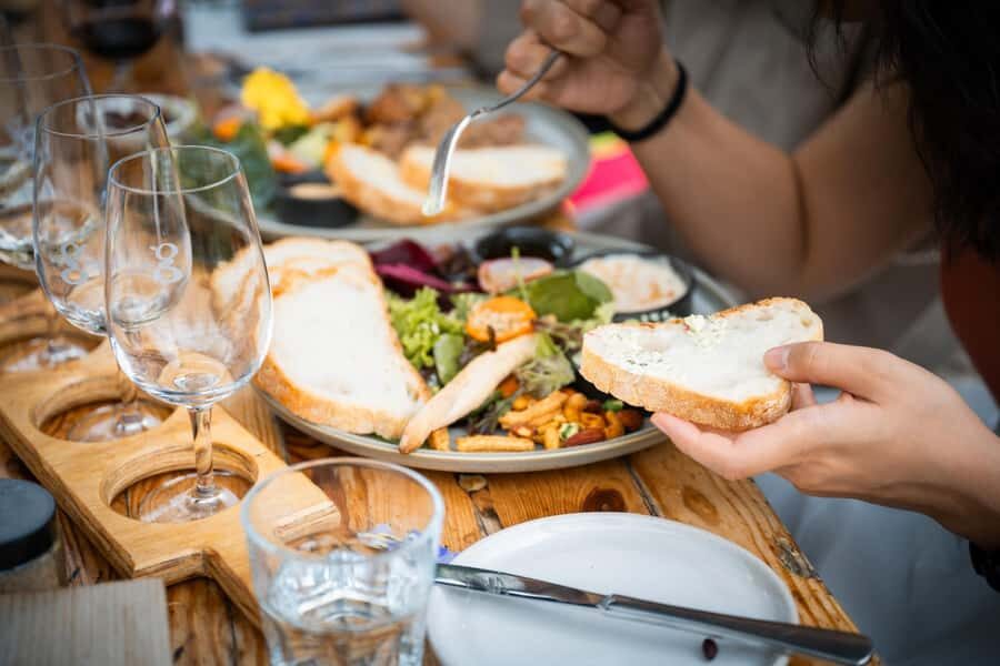 Melbourne/Mornington: Peninsula Hot Springs and Winery Tour - What the Included Coffee and Touring Add to the Day