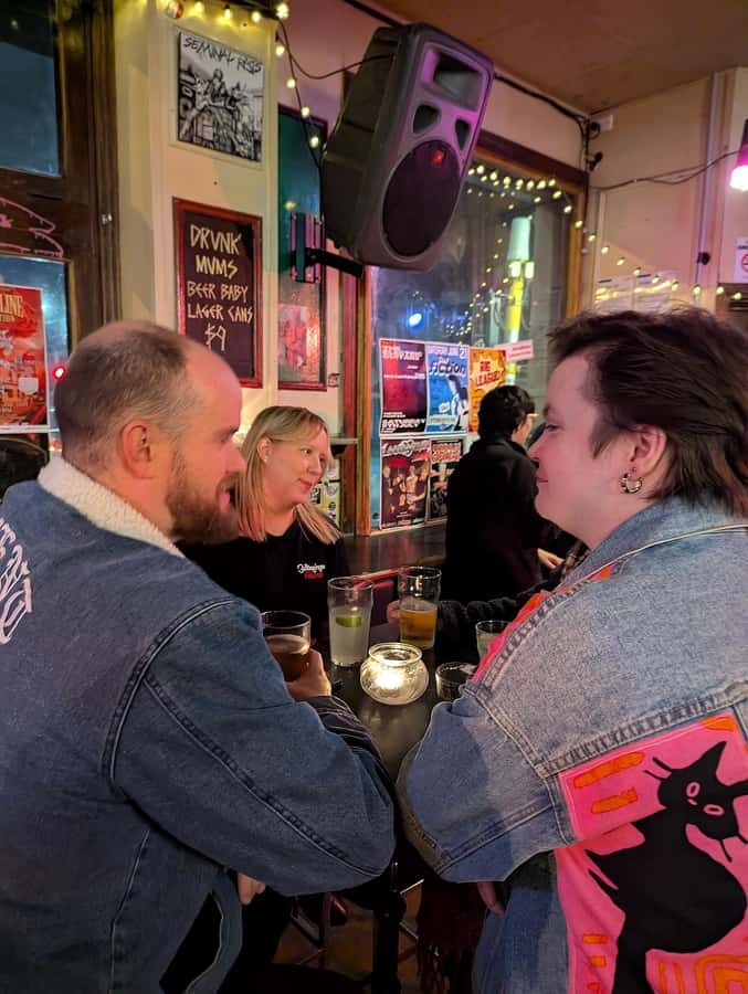 Melbourne Music Venue Pub Crawl with History + 2 Free Drinks - Melbourne Music Pub Crawl with History: the practical take