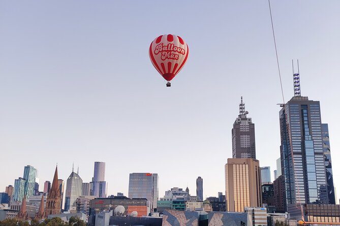 Melbourne Premium Balloon Flight plus 5-Star champagne breakfast - The 5-star champagne breakfast: why it’s part of the value