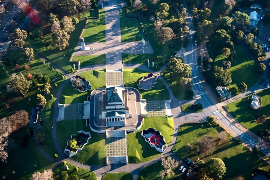 Melbourne: Private City & Beaches Helicopter Ride - Noise-cancelling headsets and the window seat advantage