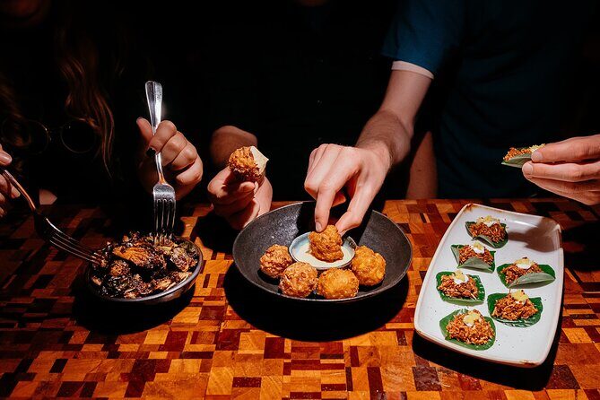 Melbourne: Progressive Dinner Tour - Chinatown, Laneways & Drink - What to Expect on the Walk: Pace, Timing, and Comfort