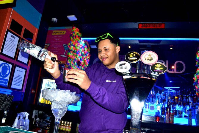 Melbourne Pub Crawl - The real value of free shots and drink discounts