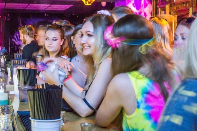 Melbourne Pub Crawl (Batmania Tours) - Where This Crawl Scores Best: Safety, Flow, and Meeting People