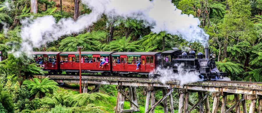 Melbourne: Puffing Billy & Healesville Sanctuary Scenic Tour - Puffing Billy, Emerald Lake, and Sanctuary: a day built for big highlights