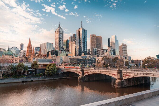 Melbourne Sightseeing Tour in Small Group - Spring Street, Parliament House, the Treasury, and the Princess Theatre walk