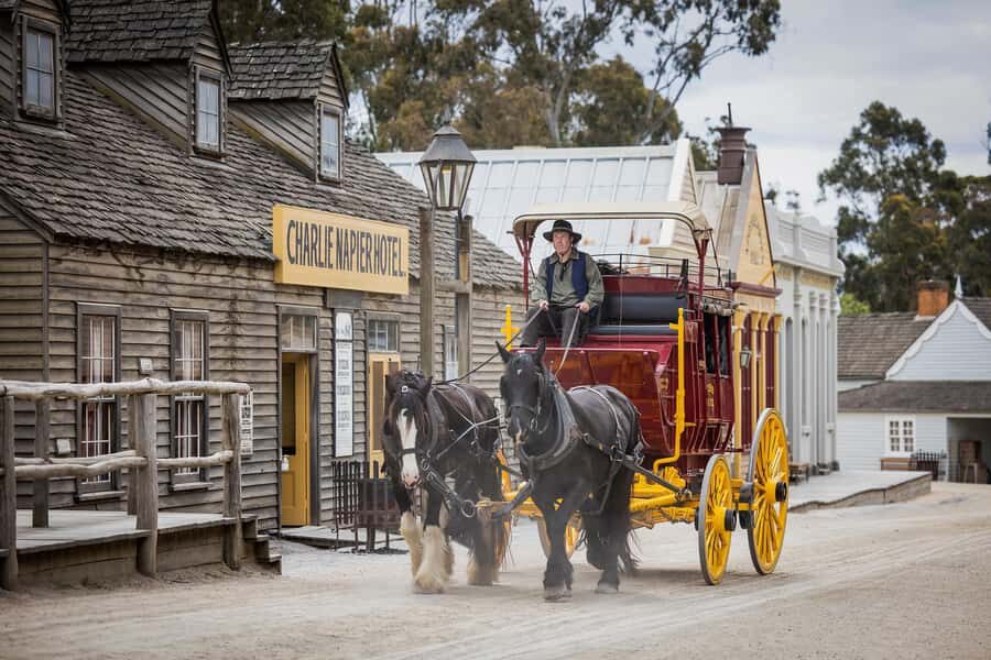 Melbourne: Sovereign Hill 'A Touch of Gold' Ballarat Tour - Panning for Gold: The Activity That Turns History Into a Real Skill
