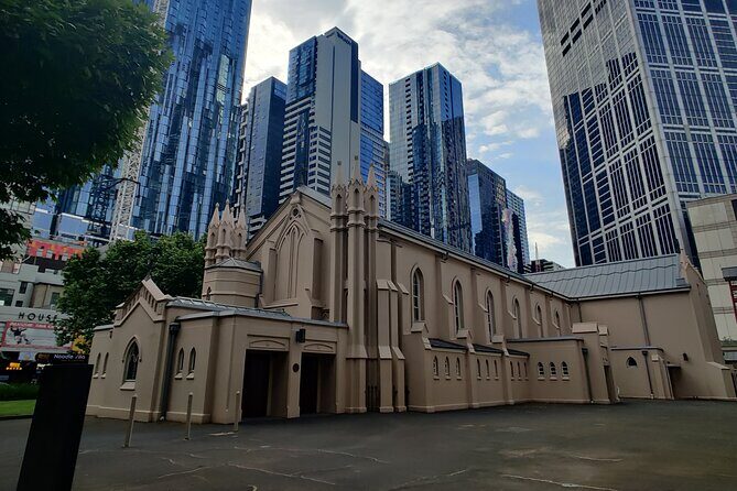 MELBOURNE Spirits and Ales Haunted Pub Tour - Church Lane and the first ghostly turn into the alleys